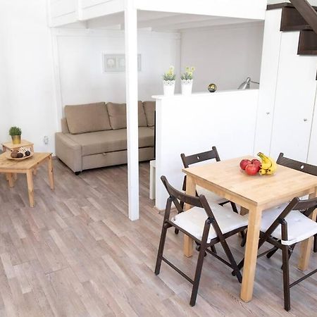 בודפשט N28 Studio Next To Andrassy Boulevard. מראה חיצוני תמונה